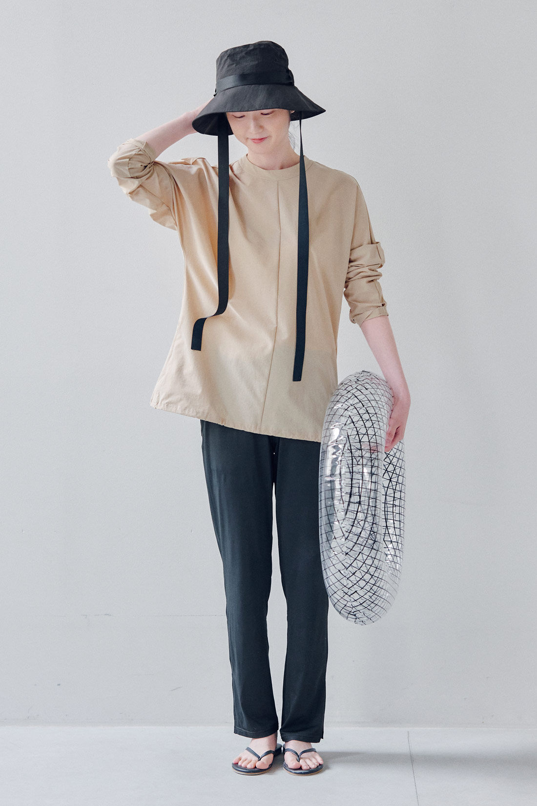 FELISSIMO Mama|Moredde　ぴったりしすぎないのがうれしい　UVカットラッシュガードパンツ〈ブラック〉|model:H168　モデル用Mサイズ（股下+3cm）