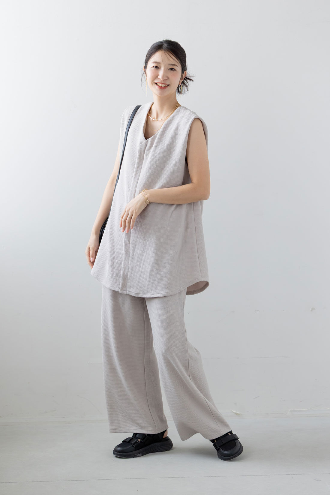 フェリシモMama|Moredde　マタニティから産後も使える　２－ＷＡＹカットソーセットアップ〈グレージュ〉