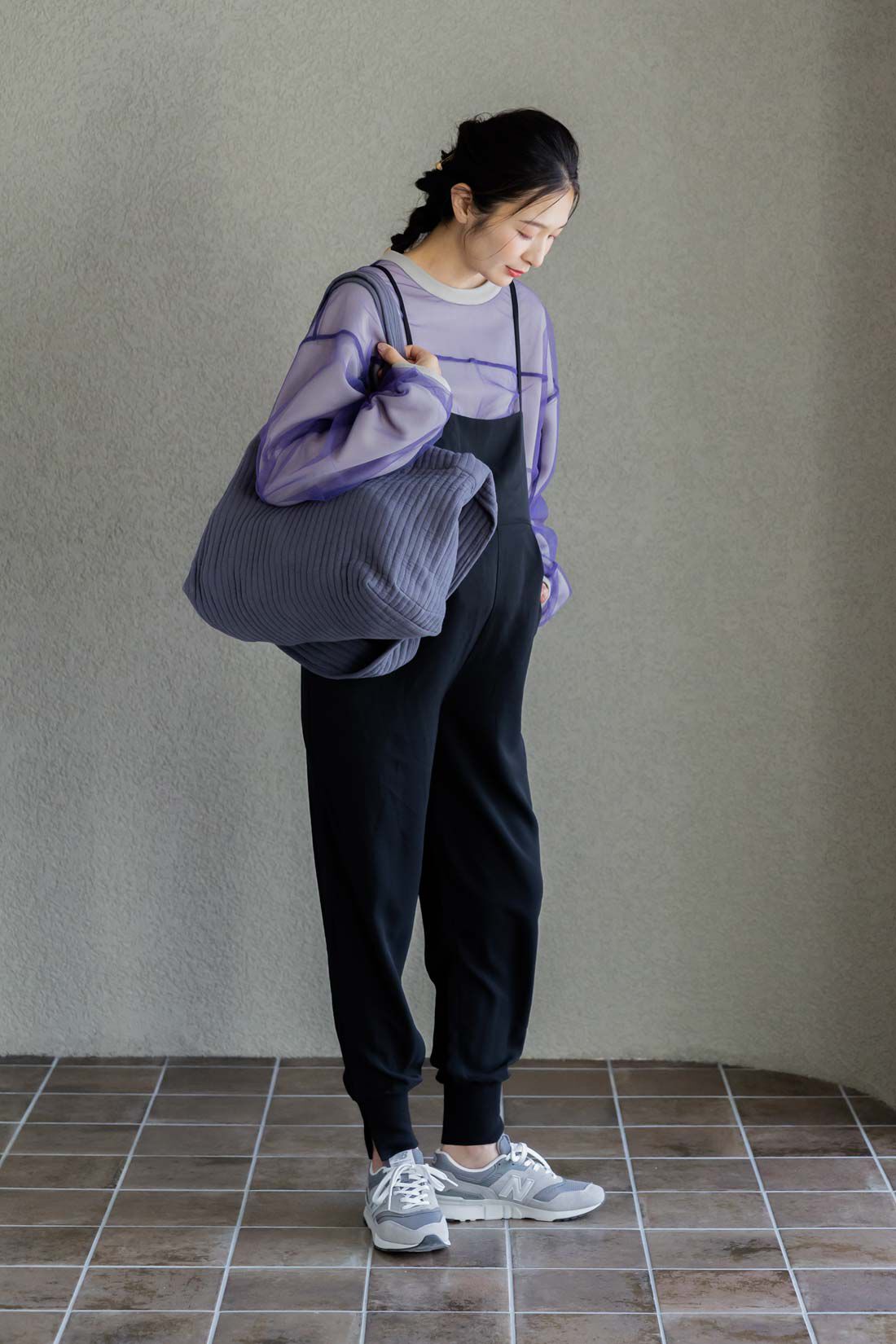 フェリシモMama|Moredde　授乳がかんたん　産前産後どちらも楽しめるジョガーサロペット＆クルーネックTシャツセット〈ブラック〉