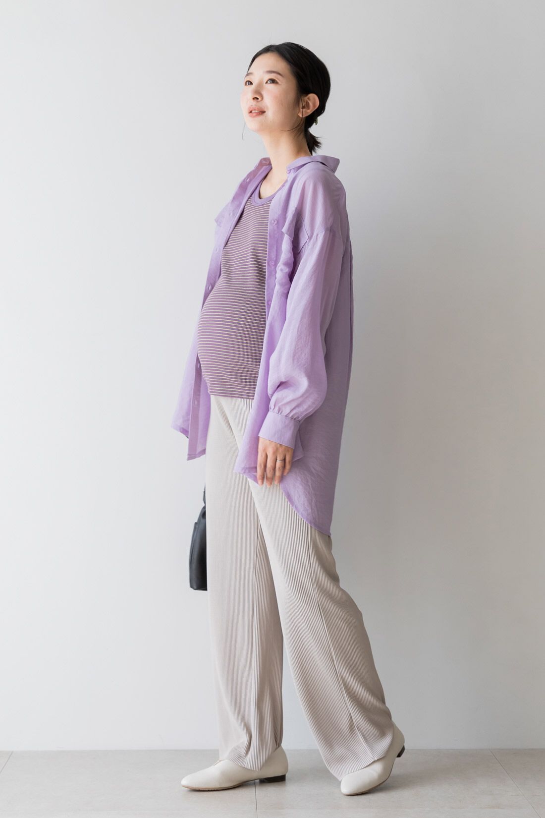 FELISSIMO Mama|Moredde　マタニティから産後も使える　ウエストクロス仕様のプリーツパンツ〈アッシュベージュ〉