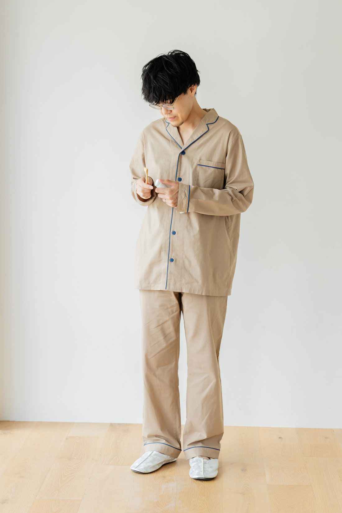 FELISSIMO Mama|Moredde　肌側の微起毛が心地いい　コットン１００％の前あきメンズパジャマ〈ダークベージュ〉