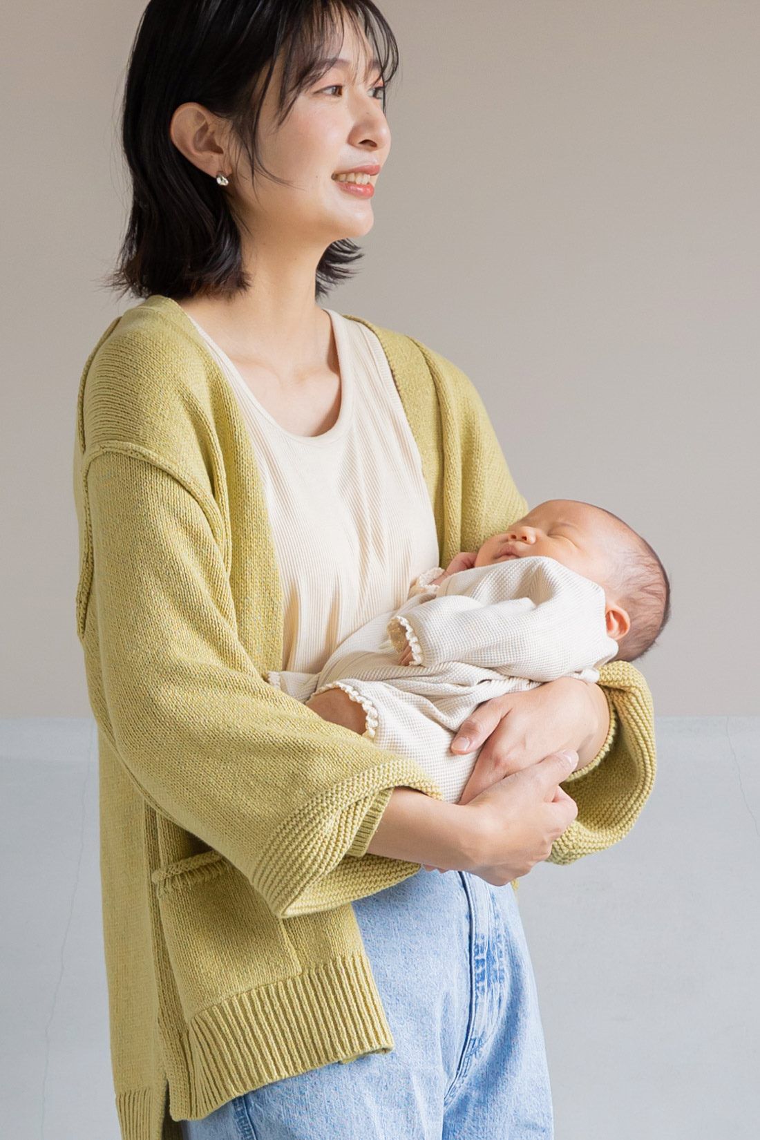フェリシモMama|Moredde　セレモニーにも使える　ロンパース＆ボンネットセット〈ベージュ〉