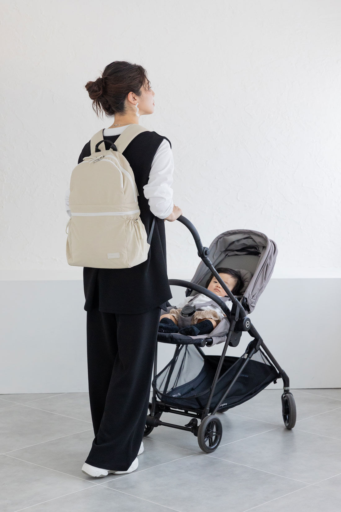 FELISSIMO Mama|Moredde　二層で荷物が分けられるのが便利なマザーズリュック〈ブラック〉|※写真は別色です。