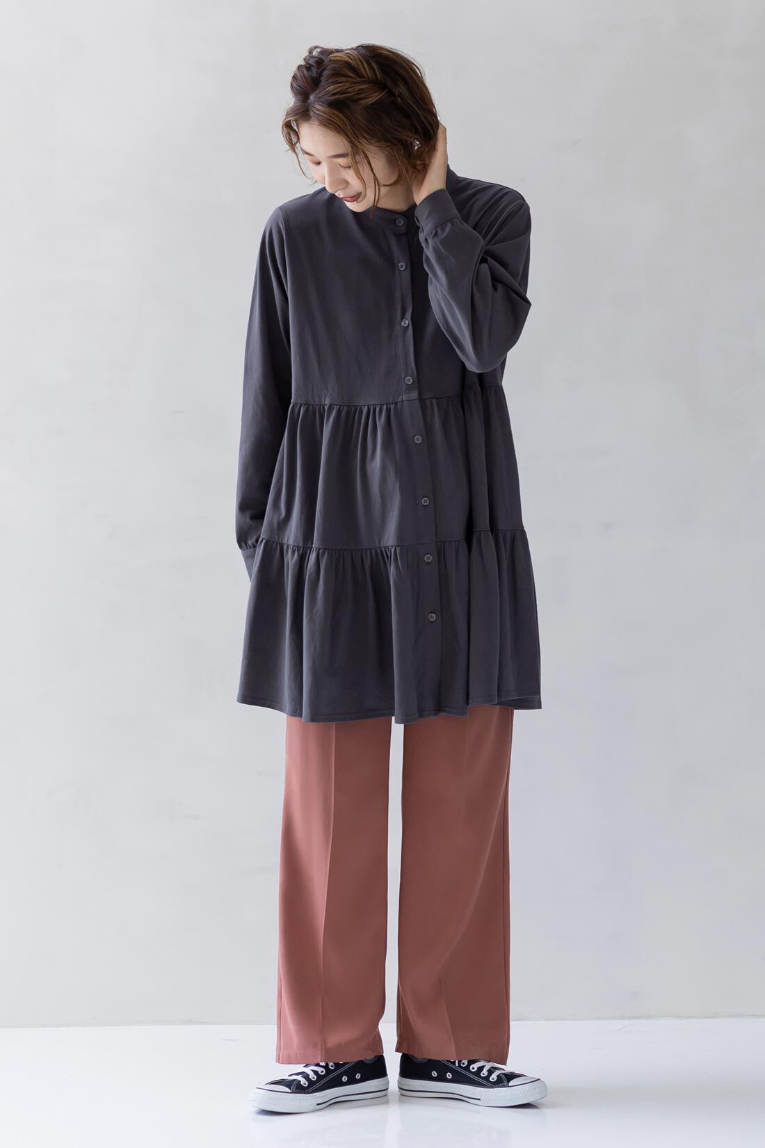 フェリシモMama|Moredde　マタニティから産後も使える　ママによりそうティアードチュニックパジャマ〈チャコール〉