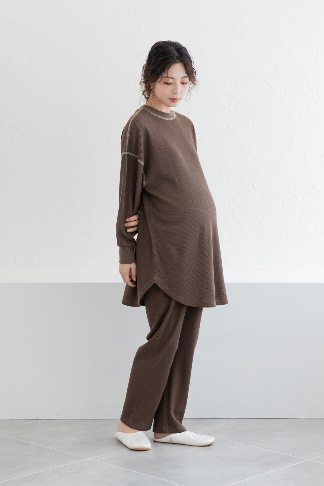 フェリシモMama|Moredde　ワッフル素材のルームウェアセット〈ブラウン〉|トップスは前後着られる２－WAY仕様