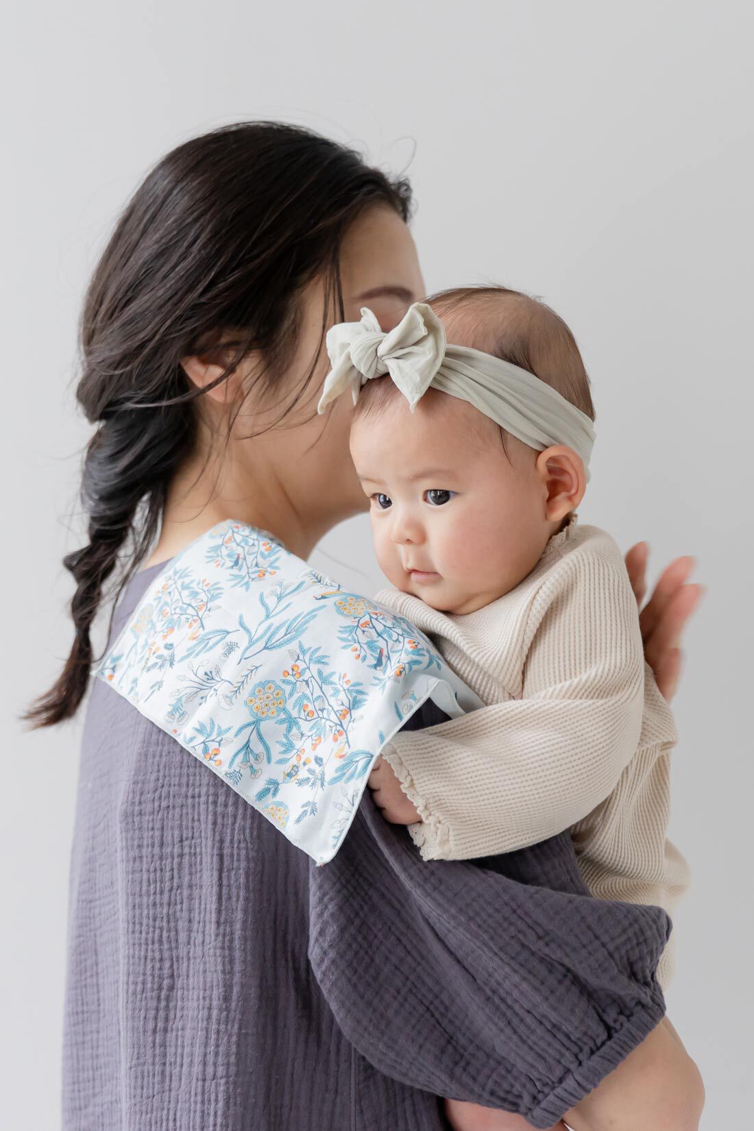 フェリシモMama|タムロアヤノ×Moredde　お口ふきにも使えるガーゼハンカチセット