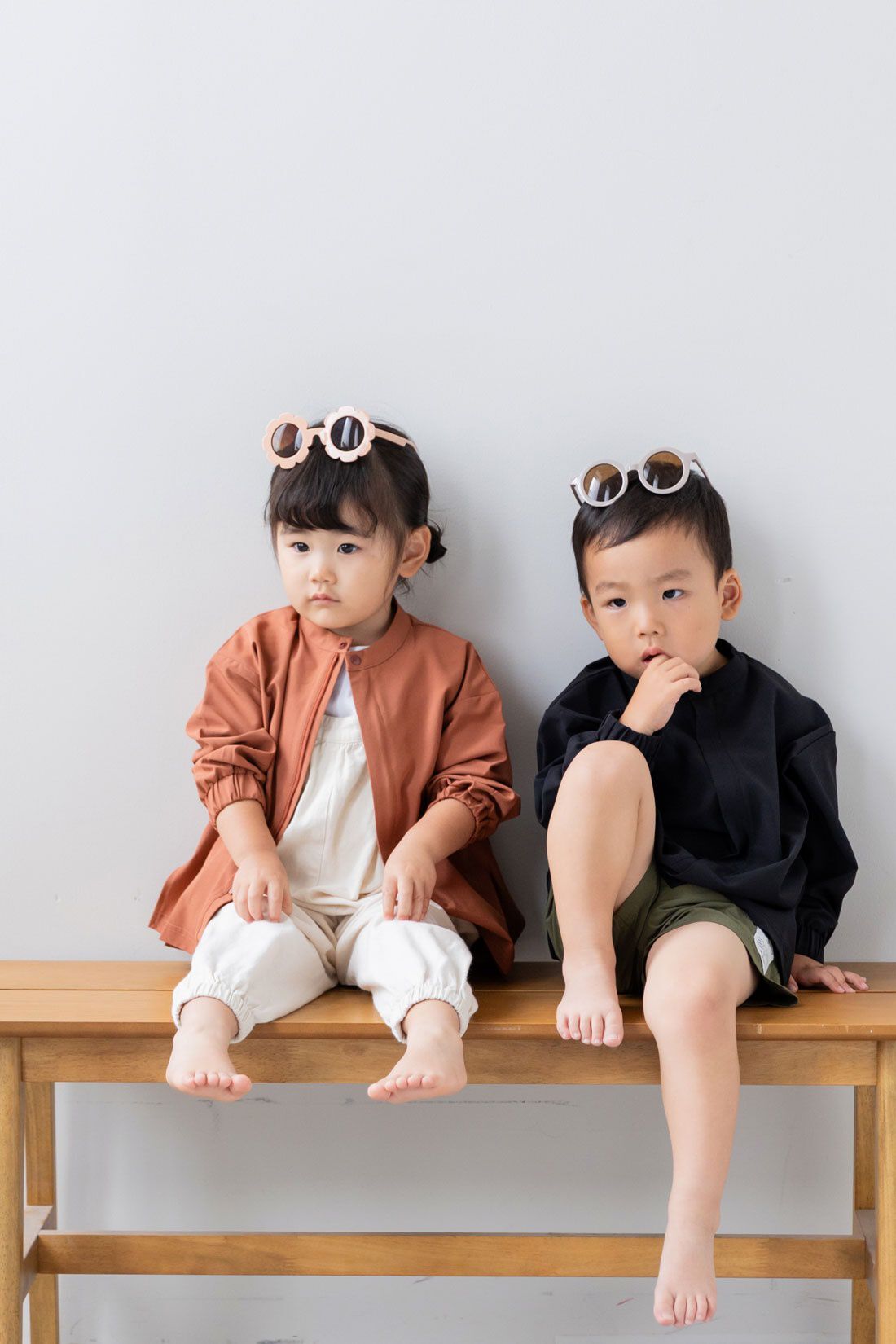 FELISSIMO Mama|Moredde　オーバーサイズのシャツみたいなUVカットキッズラッシュガード〈アプリコットブラウン〉