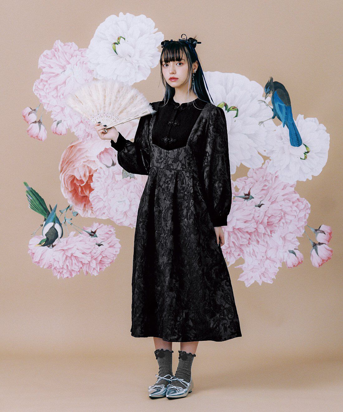 魔法部|魔法部　中華の装い　長袖チャイナワンピース|モデル身長 161cm　サイズM着用