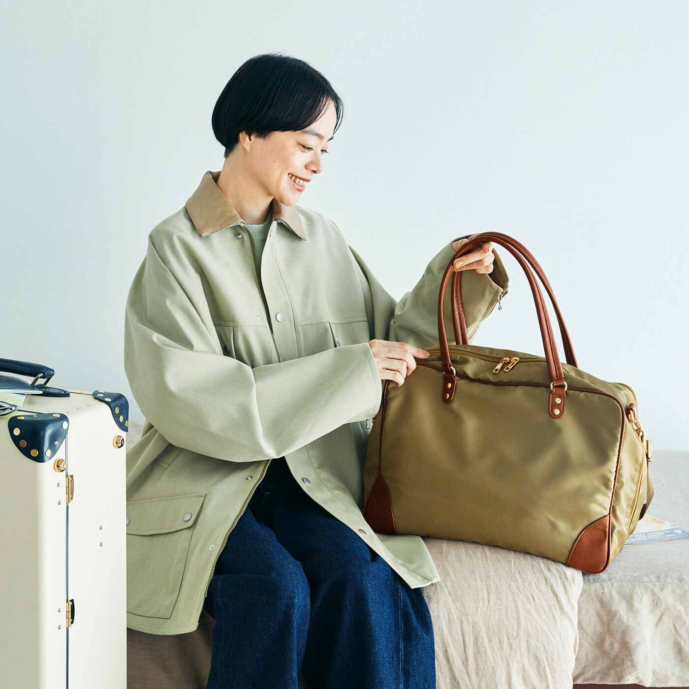 L'AMIPLUS［ラミプリュス］|ラミプリュス きれいめ上品 ガバッと開いて一目瞭然！ 180度オープン部屋が便利なトラベルボストンバッグ