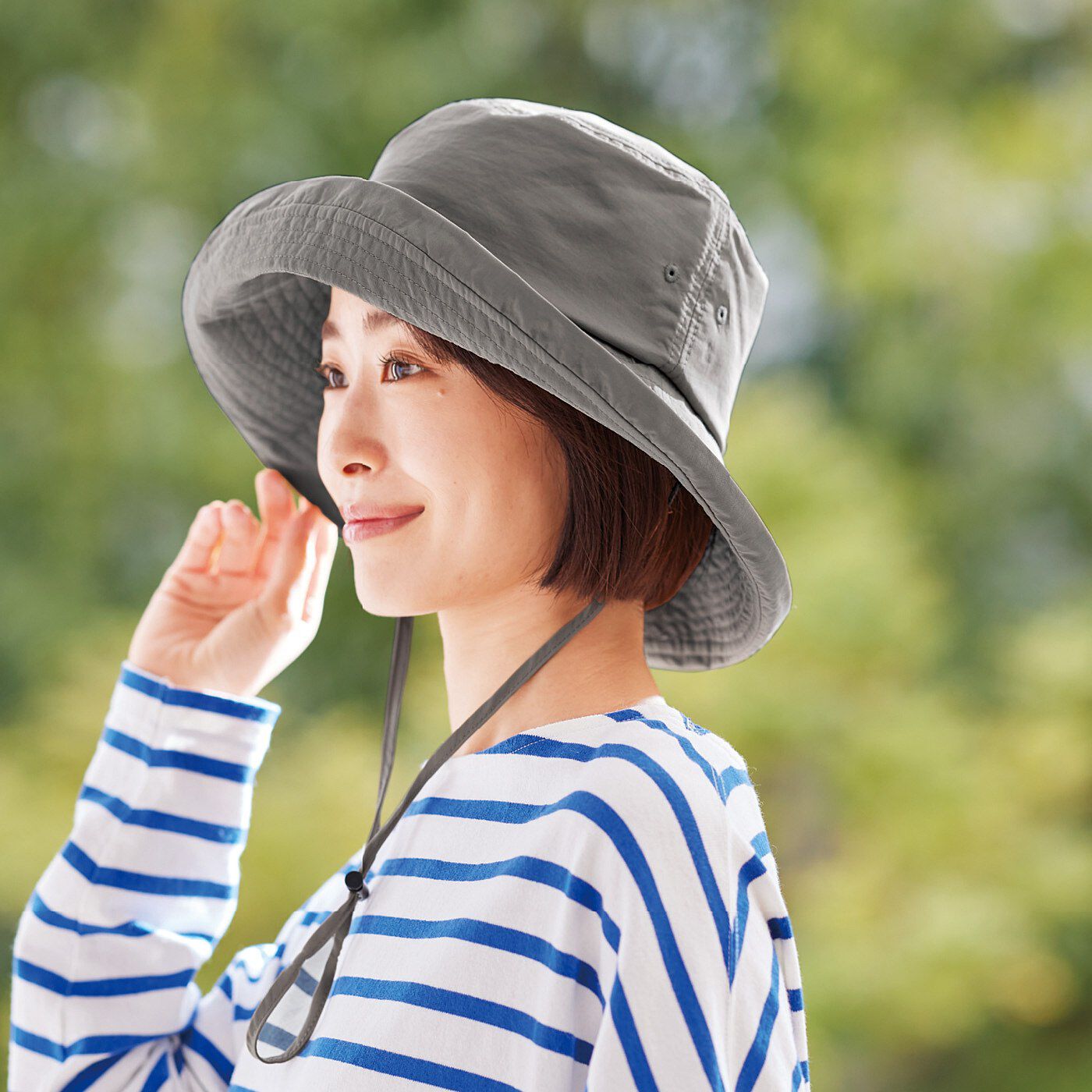 L'AMIPLUS|ラミプリュス　つば先上品印象 視界調節ができる　撥水（はっすい）＆UVハットの会