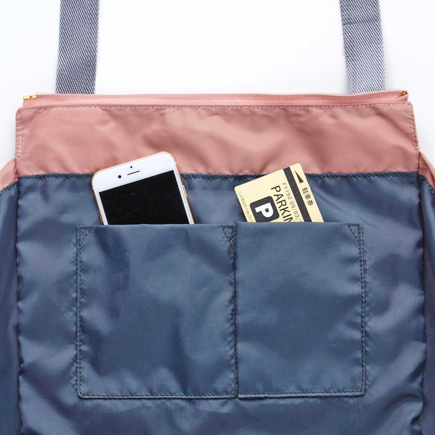 L'AMIPLUS|ラミプリュス　大量買いもらくらく！　レジカゴリュック〈ブライトカラー〉の会|[内側]貼り付けポケット。