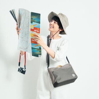 L'AMIPLUS | ヒュバマトカ ショルダーバッグ