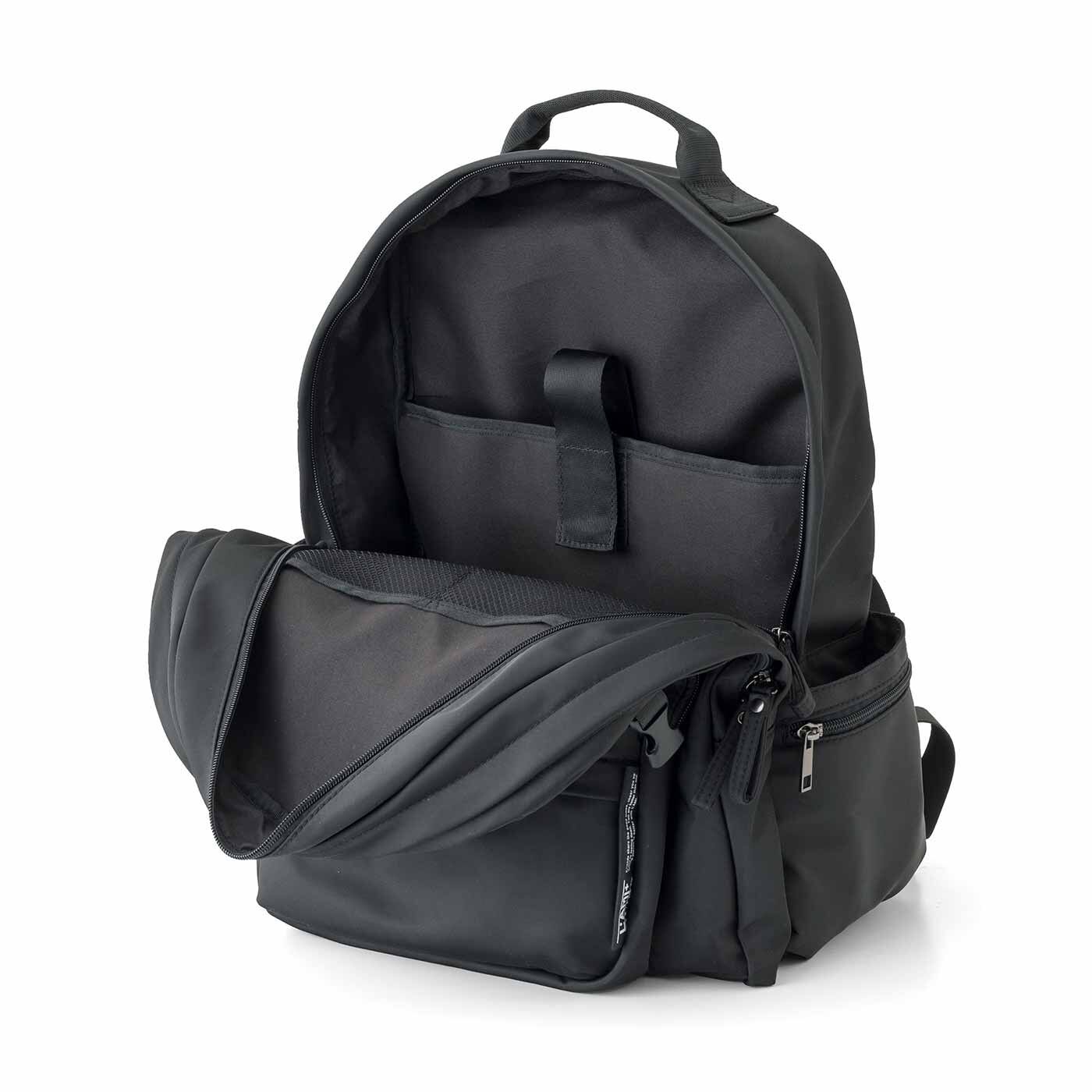 L'AMIPLUS|ラミプリュス みんなが使える 多層ポケット撥水（はっすい）マイバディーリュック〈ブラック〉