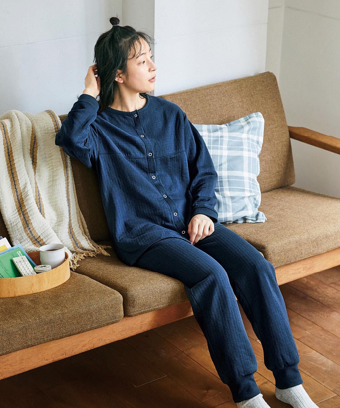 L'AMIPLUS［ラミプリュス］|ラミプリュス　やわらか綿混上品キルトで心ほどける着心地 カーディガンとボトムスのセットアップの会