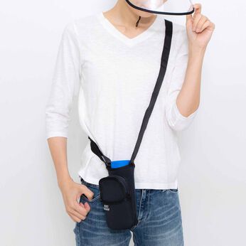 L'AMIPLUS | スマートに身に着ける ボトルスリング〈ブラック〉