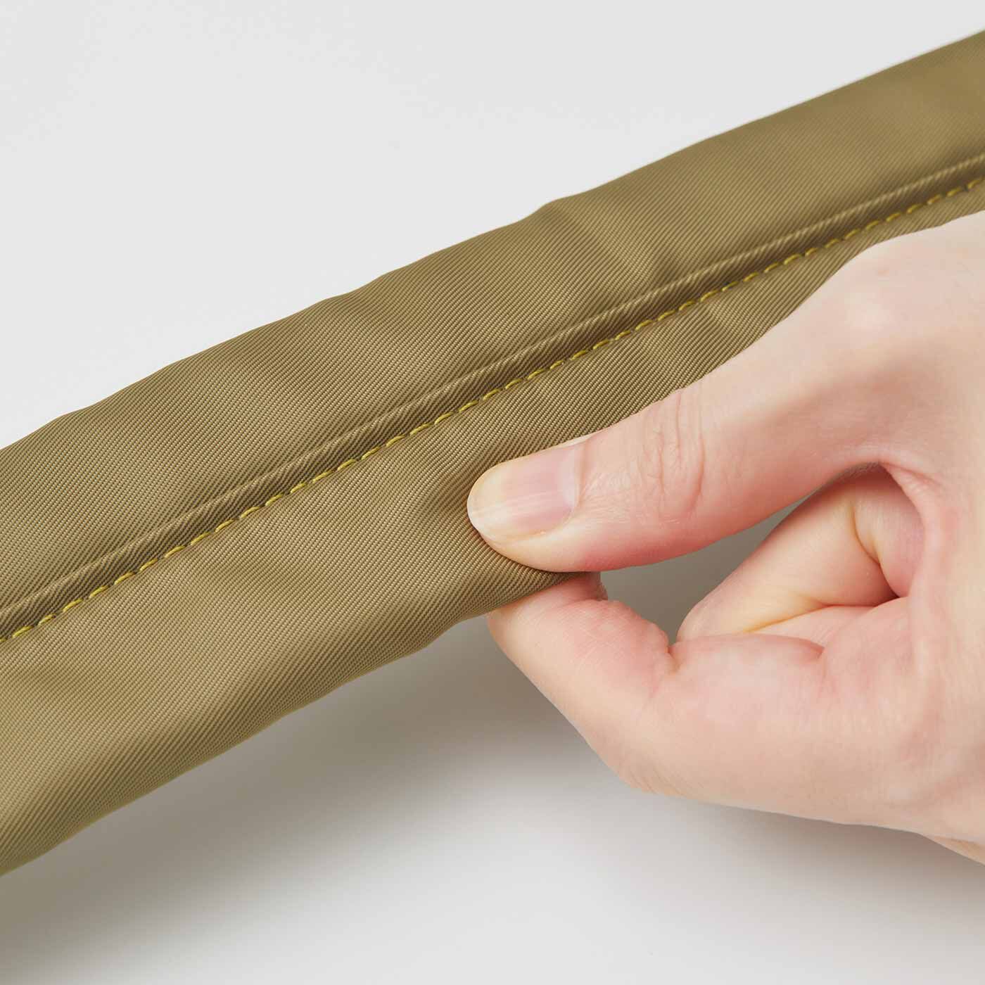 L'AMIPLUS［ラミプリュス］|ラミプリュス きれいめ上品 ガバッと開いて一目瞭然！ 180度オープン部屋が便利なトラベルボストンバッグ|ふんわりショルダーストラップで肩がらくちん。