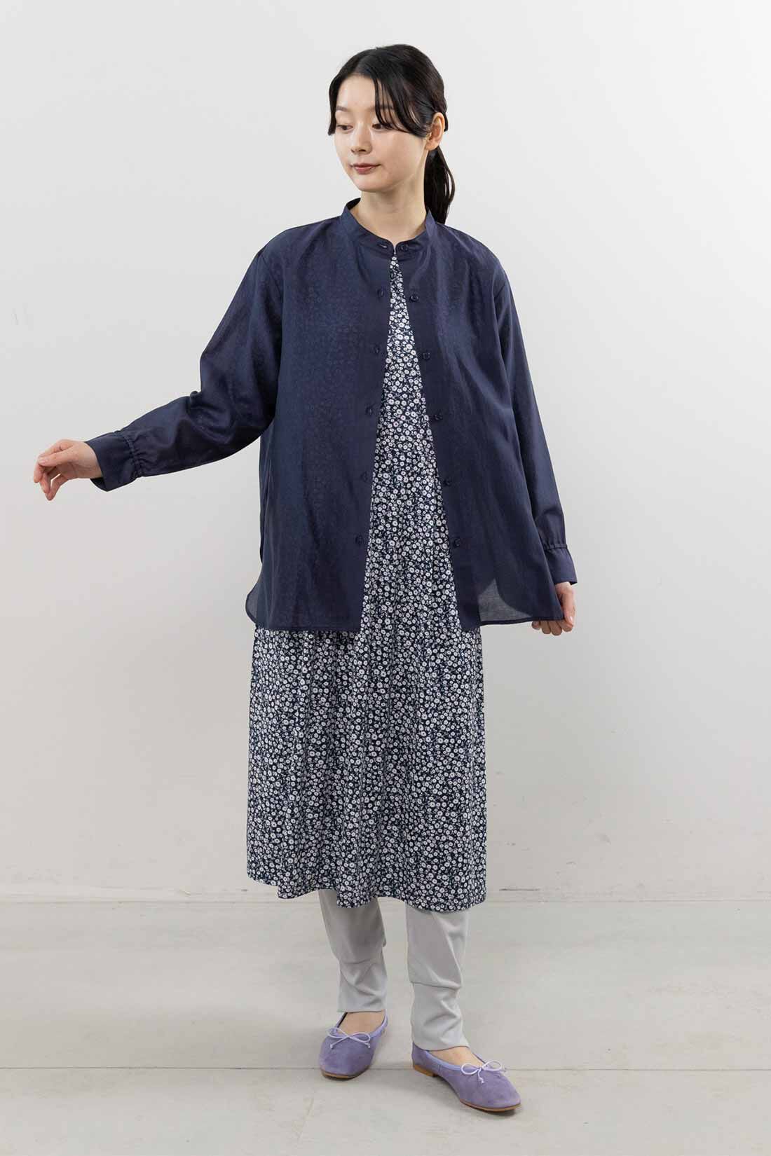 frauglatt|フラウグラット　ほんのり透け感♪ 上品に着こなせる艶（つや）やかシアーシャツの会|肌寒いときにパッとはおっても。