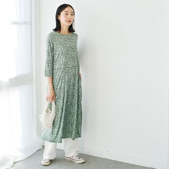 frauglatt | 上品な小花柄のカットソーワンピース