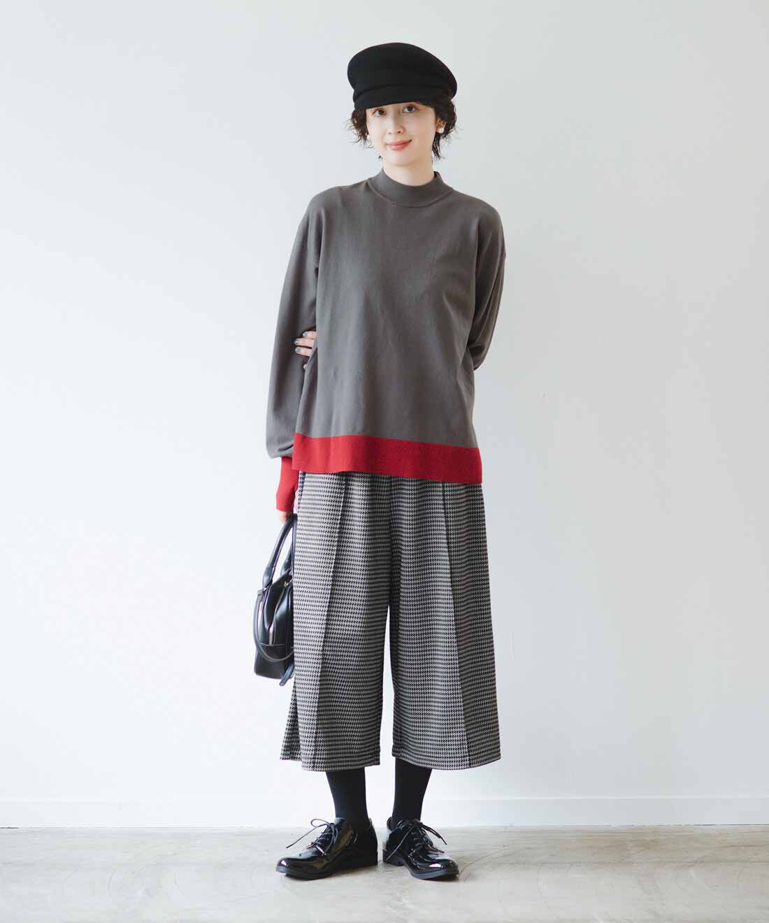 frauglatt|きれいめカットジャカード素材クロップドパンツのコーディネート