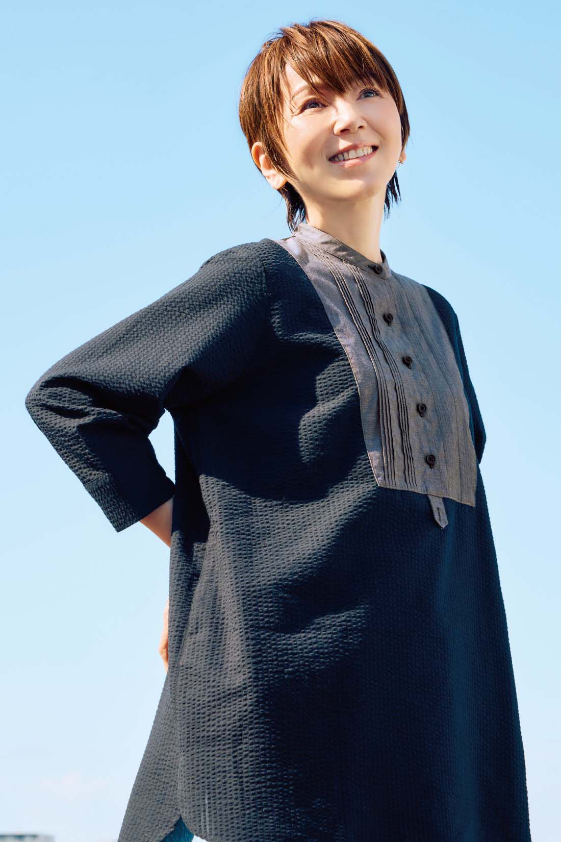 frauglatt|大人の女史会×frauglatt　顔うつり華やぐブザム切り替え レフ板チュニックシャツ