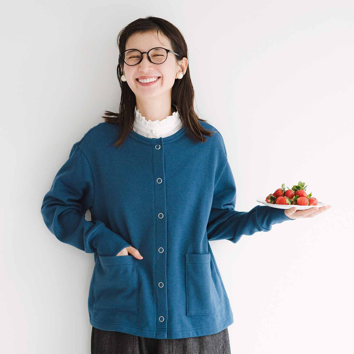 frauglatt［フラウグラット］|フラウグラット　顔うつり華やか♪ 好印象な白ブラウス風のやわらかつけ衿の会