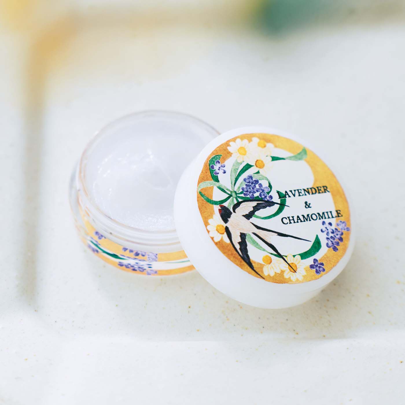 am&be|am＆be　ハーブの香りでリラックス しあわせを運ぶツバメにときめく全身保湿ワセリンの会