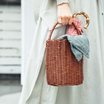 am&be | 水洗いできる かごバッグ