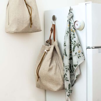 am&be | ファスナー付き つるすきんちゃく収納