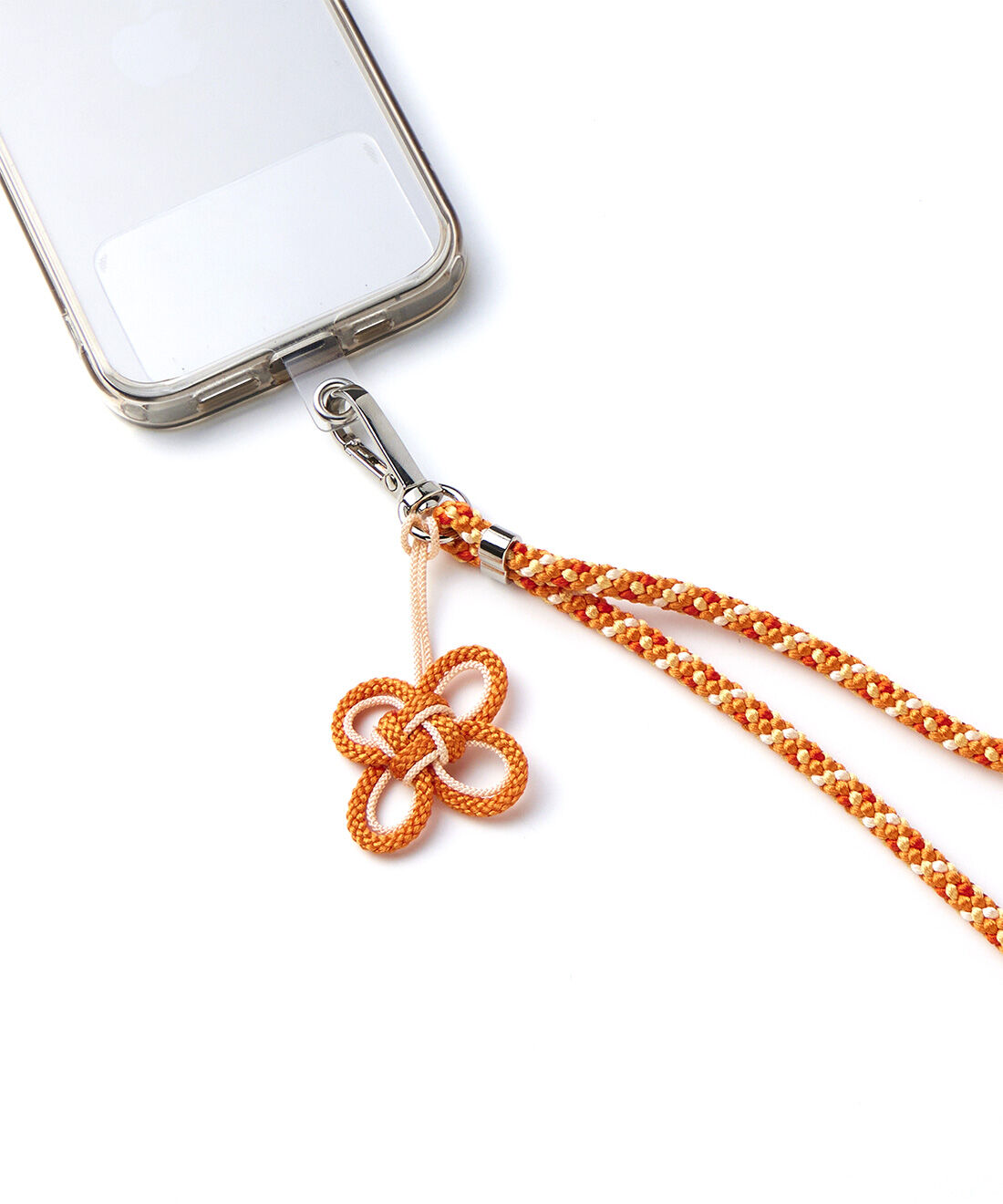OSYAIRO［オシャイロ］|OSYAIRO 叶結びに願いを込める 京くみひもの推し色スマホストラップ〈橙〉|職人手づくりの叶結びのくみひもチャーム付き。