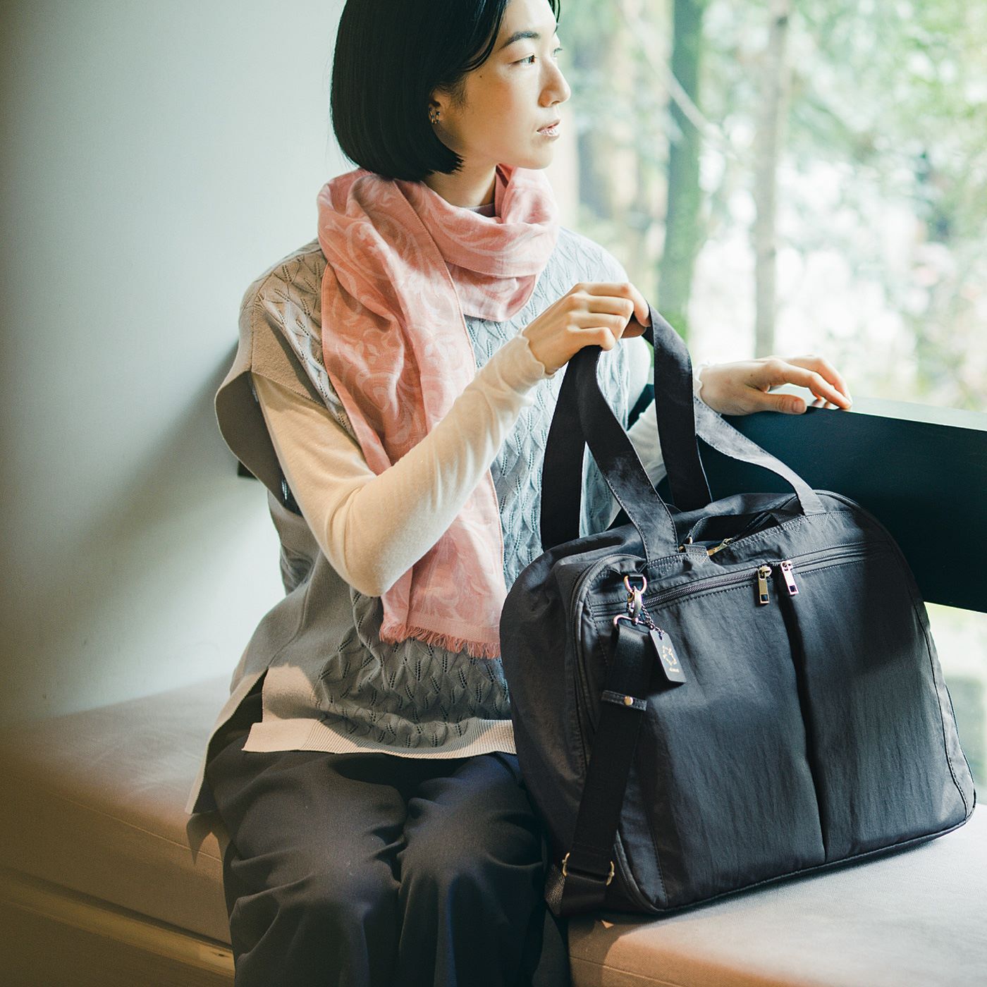 el:ment|el:ment　旅先でも整とんできる やわらかキャリーオントラベルボストン|男女兼用で持てるデザイン。