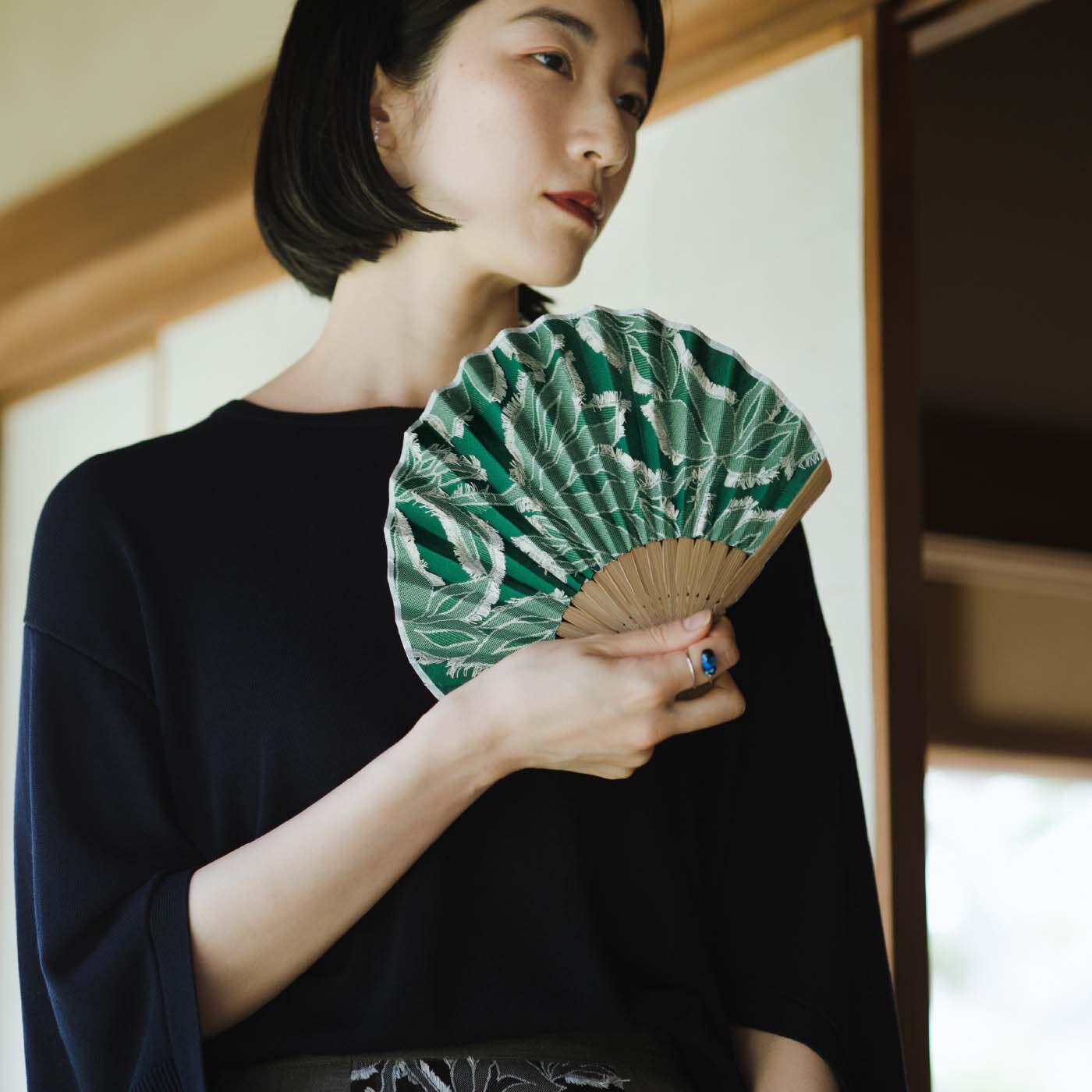 el:ment|el:ment　播州織カットジャカードの風合いを愉（たの）しむ シェル型扇子の会