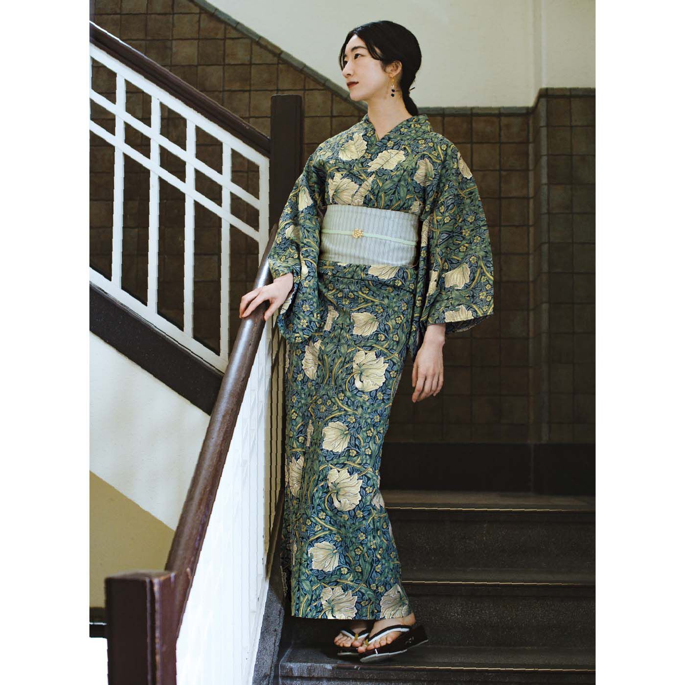 el:ment|【6月分以降お届け】el:ment　可憐な花々とゆらめく天然石 上品ゴールドカラーマジェステの会