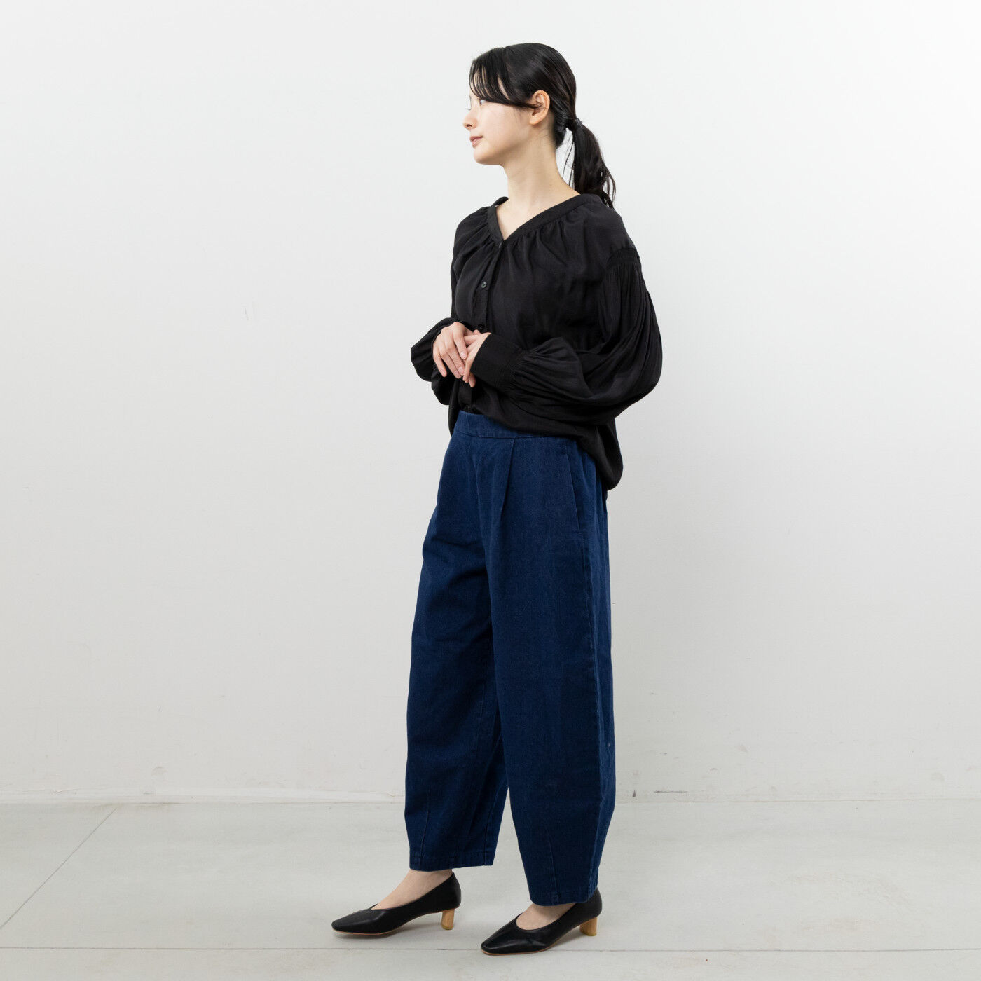 el:ment|el:ment　伝統を愉（たの）しむ　軽くてやわらかなはき心地　モダンもんぺデニムパンツの会
