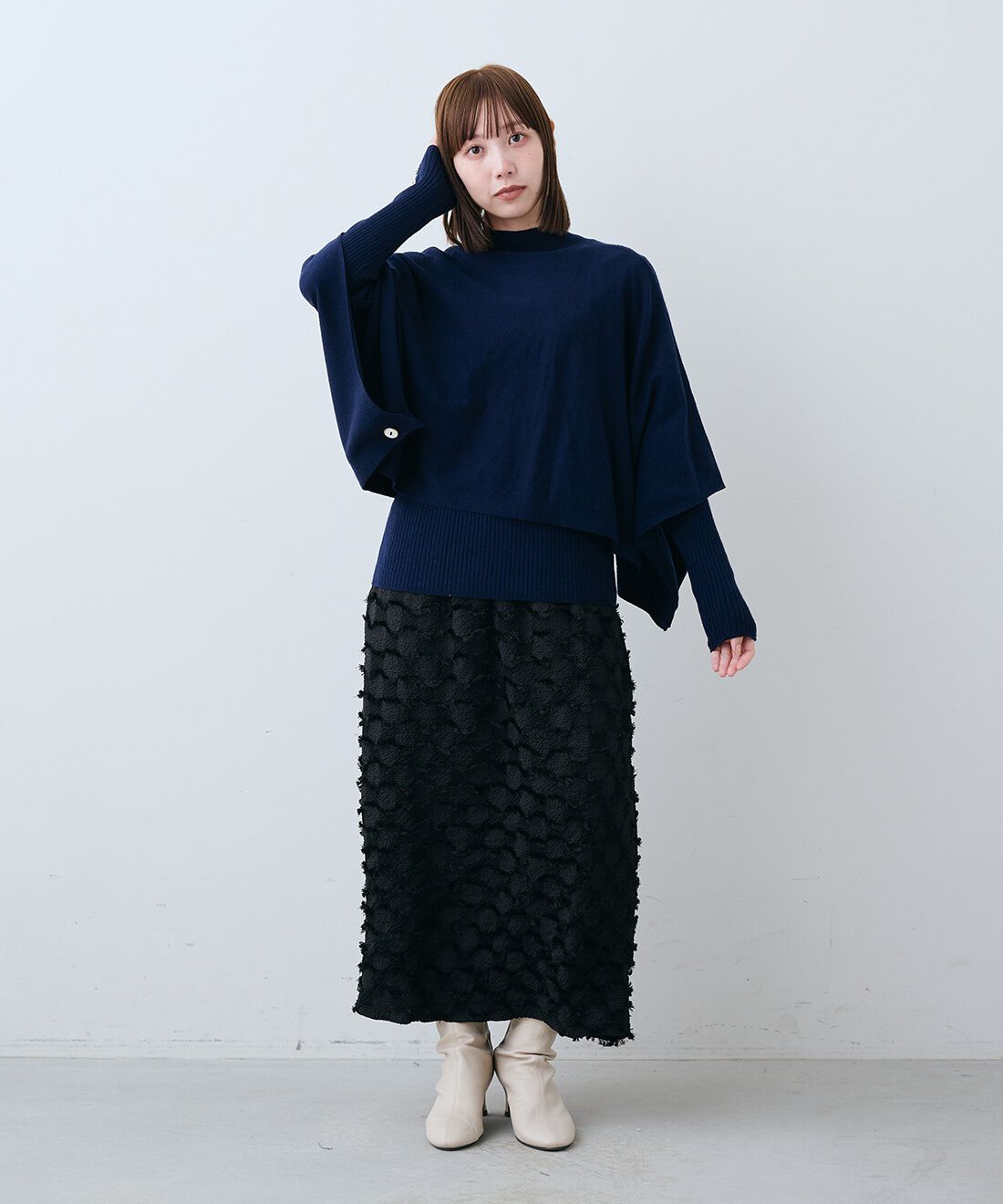 Live in  comfort|ぐいーんと伸びる 軽やかな フリンジ スカート〈ブラック〉のコーディネート