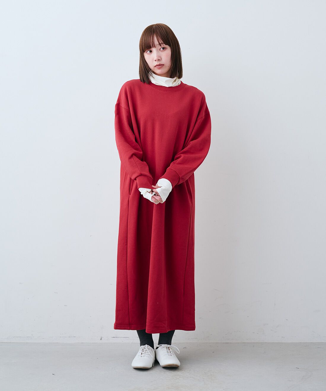 Live in  comfort|素肌に心地よい綿100％のシアー スキン ハイネック トップスのコーディネート