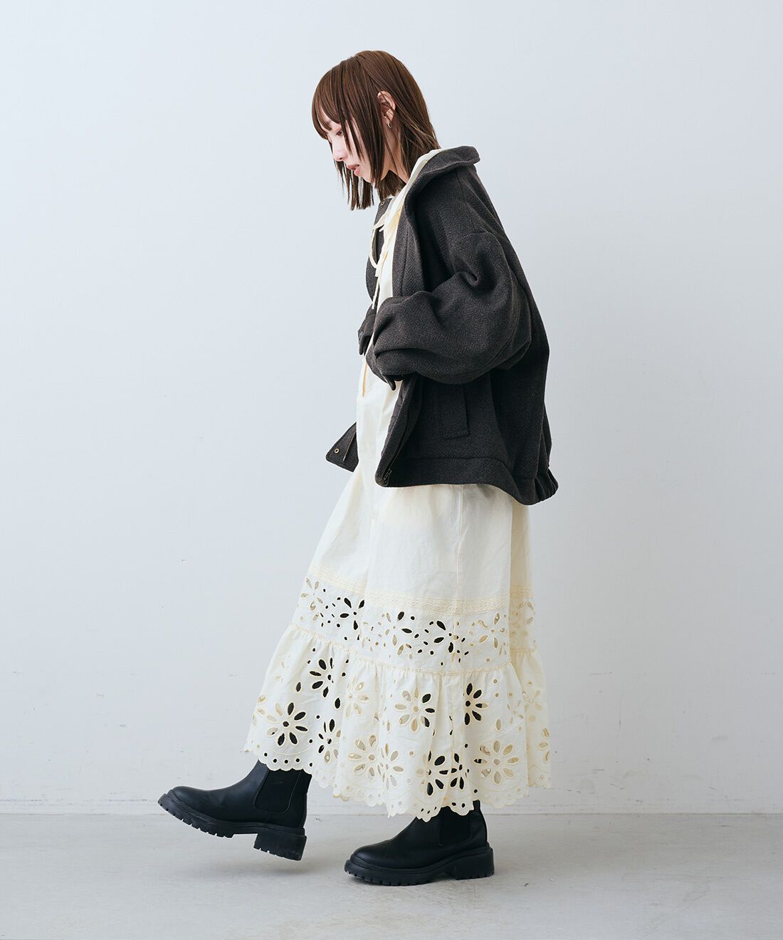 MEDE19F|ミックスへリンボン素材 オーバーサイズブルゾン〈ブラウンツィード〉のコーディネート