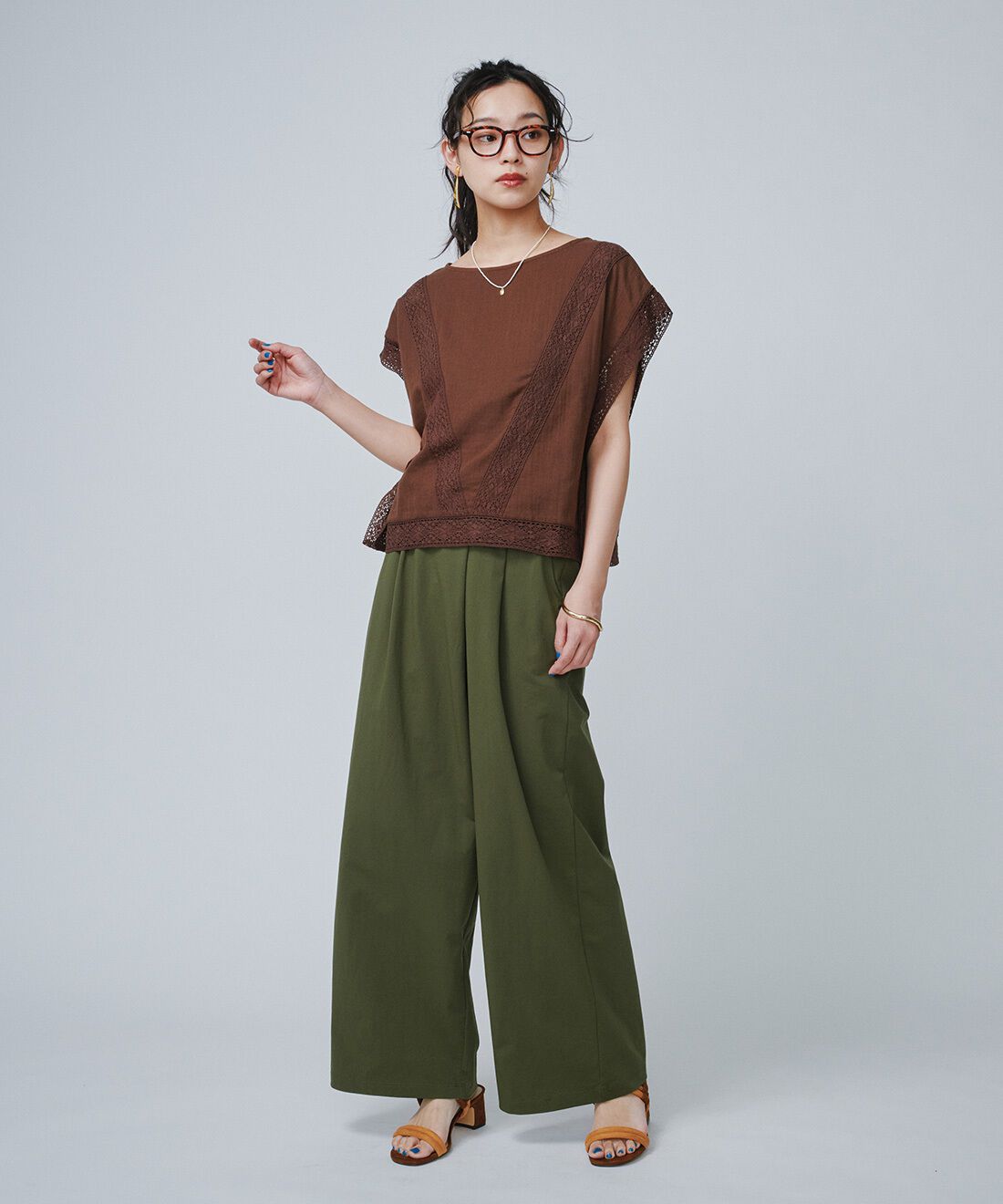 mensha!|さらっと速乾メッシュ 斜めタックワイドパンツ〈カーキ〉のコーディネート