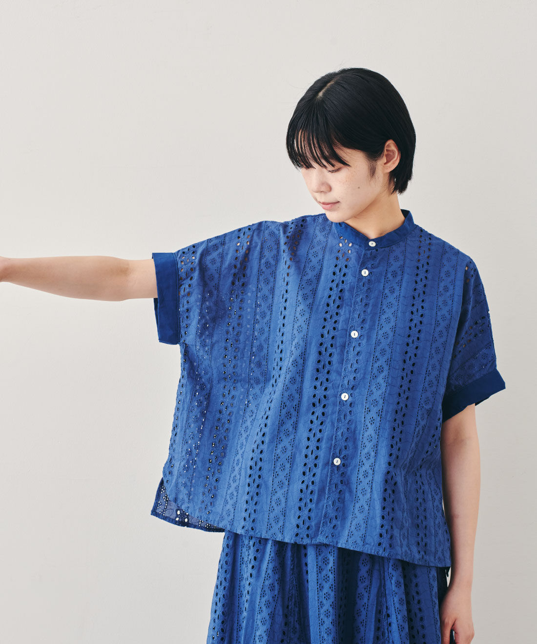 フェリシモファッションニュース|Vincent et Mireille SLEEVELESS BLOUSE【WEB LIMITED ITEMS】