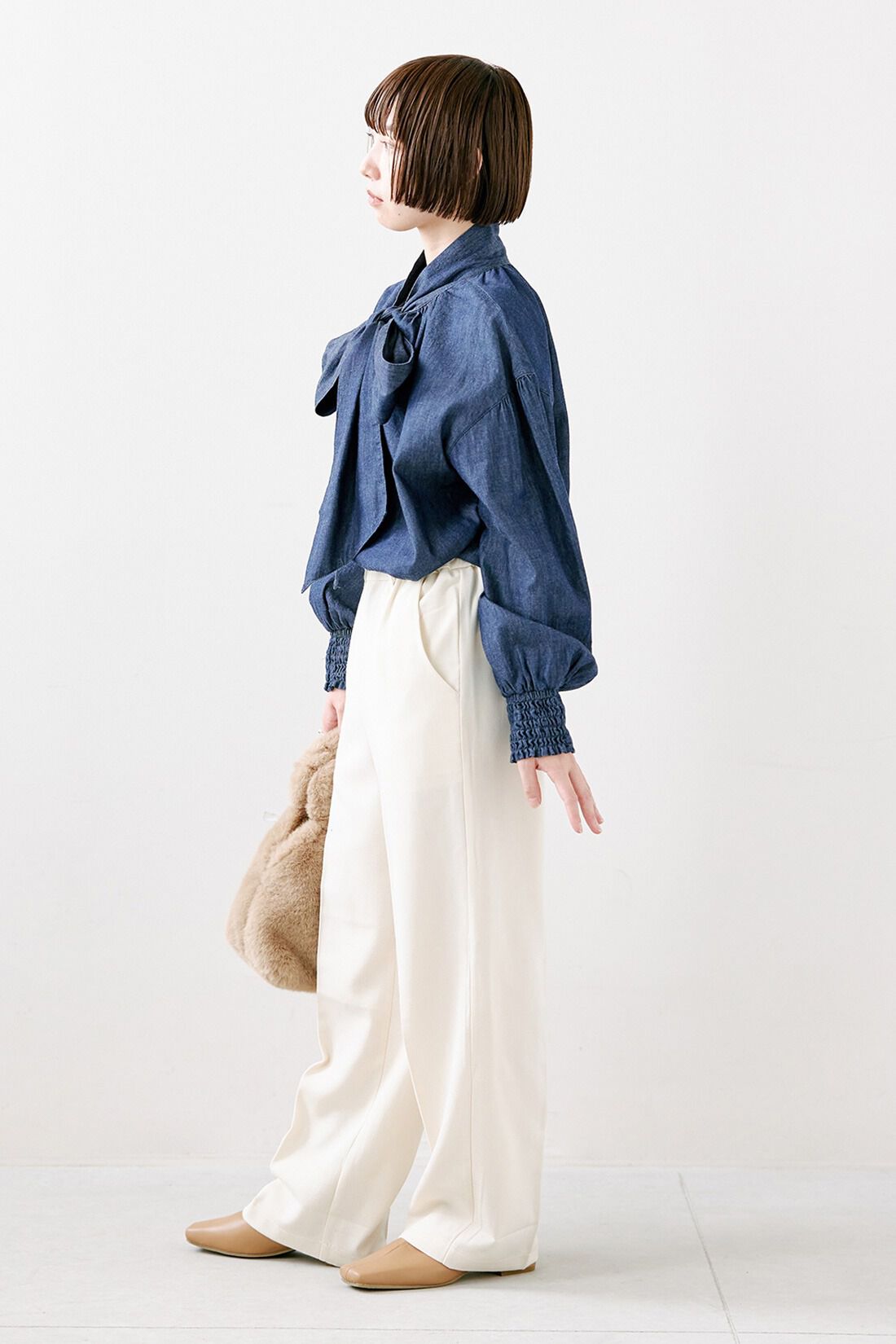 MEDE19F|きれいだねパンツ　ワイドストレートＩＶリブインのコーディネート|【着用サイズ】トップス：M　パンツ：SP