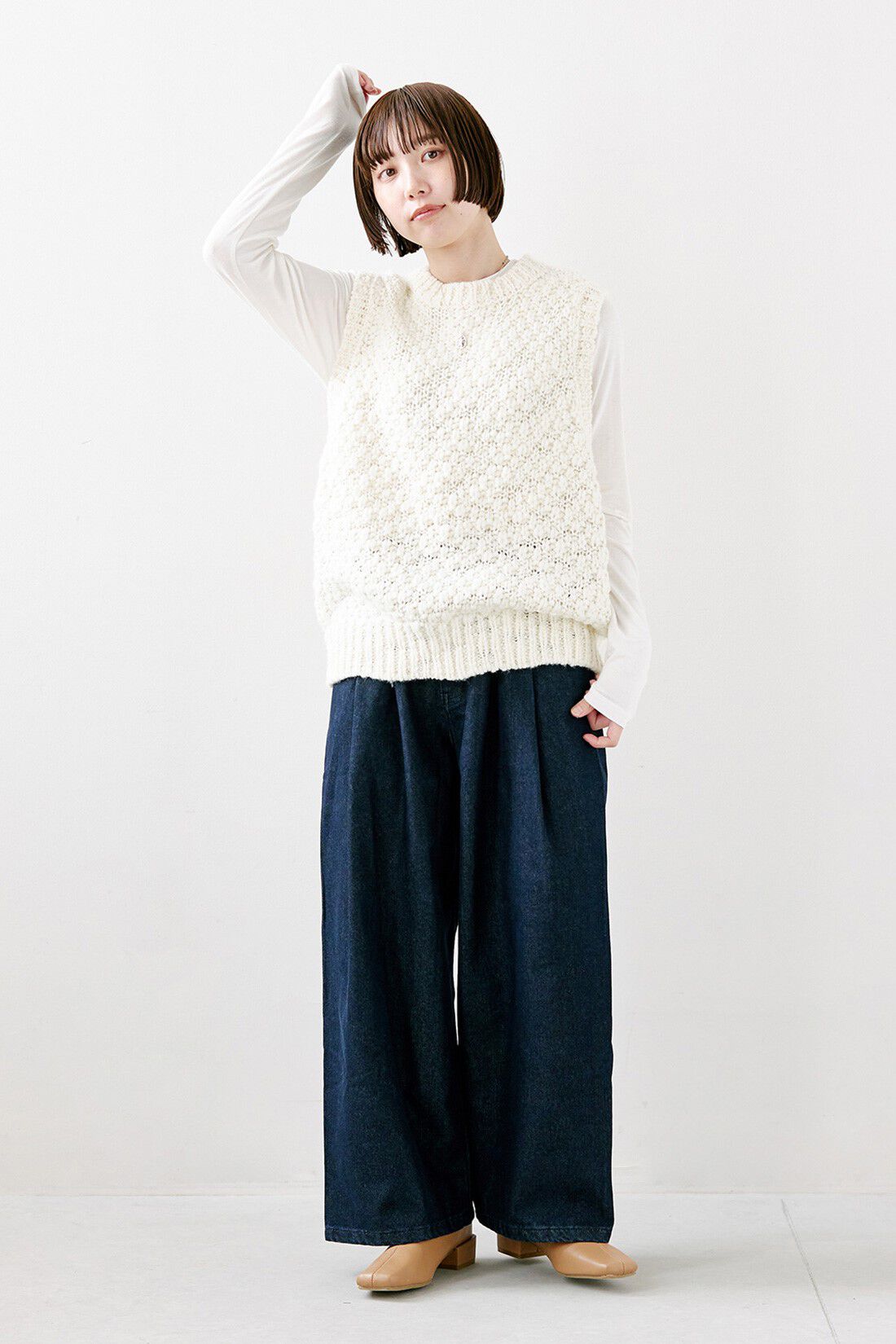 THREE FIFTY STANDARD|シアークルーネックロングＴシャツ　ＴＦＳのコーディネート|【着用サイズ】ベスト：M　トップス：M　パンツ：１（SP）