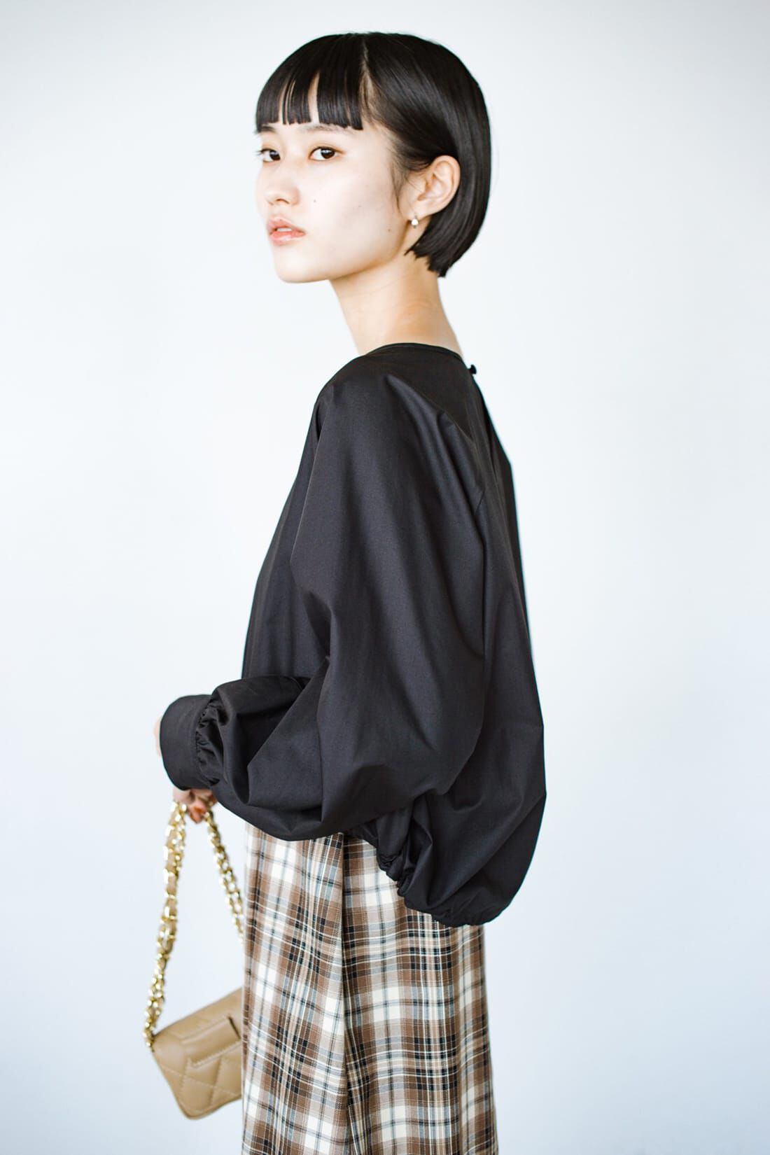 haco!|ｈａｃｏ！ 季節の変化を楽しむ「愛服」 手持ちの夏冬服と組み合わせ無限！総柄キャミワンピース＆すそ絞りトップスセット