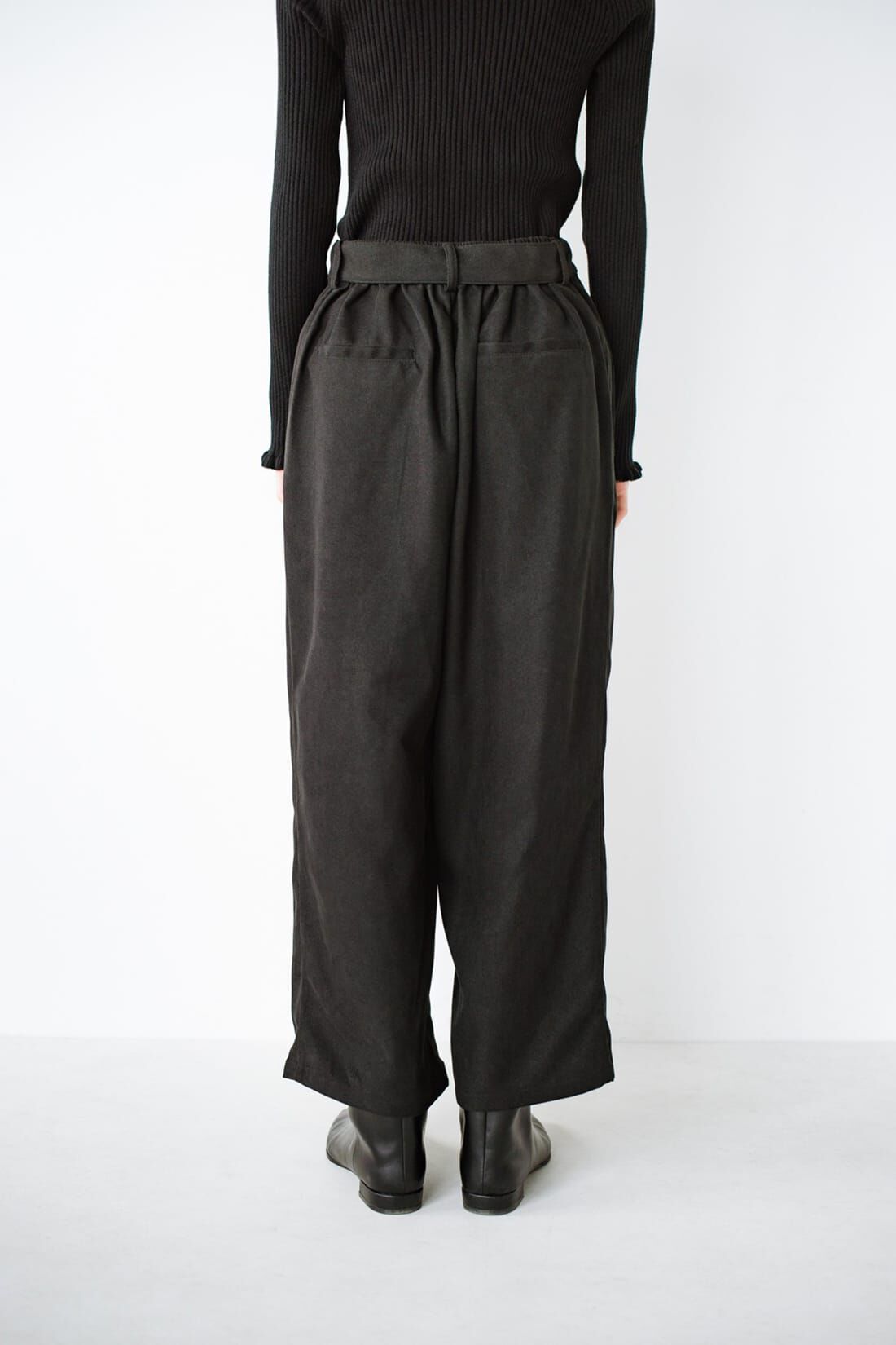 haco!|ＡＮＮＡ ＬＵＮＡ ピーチスキンベルト付きタックパンツ