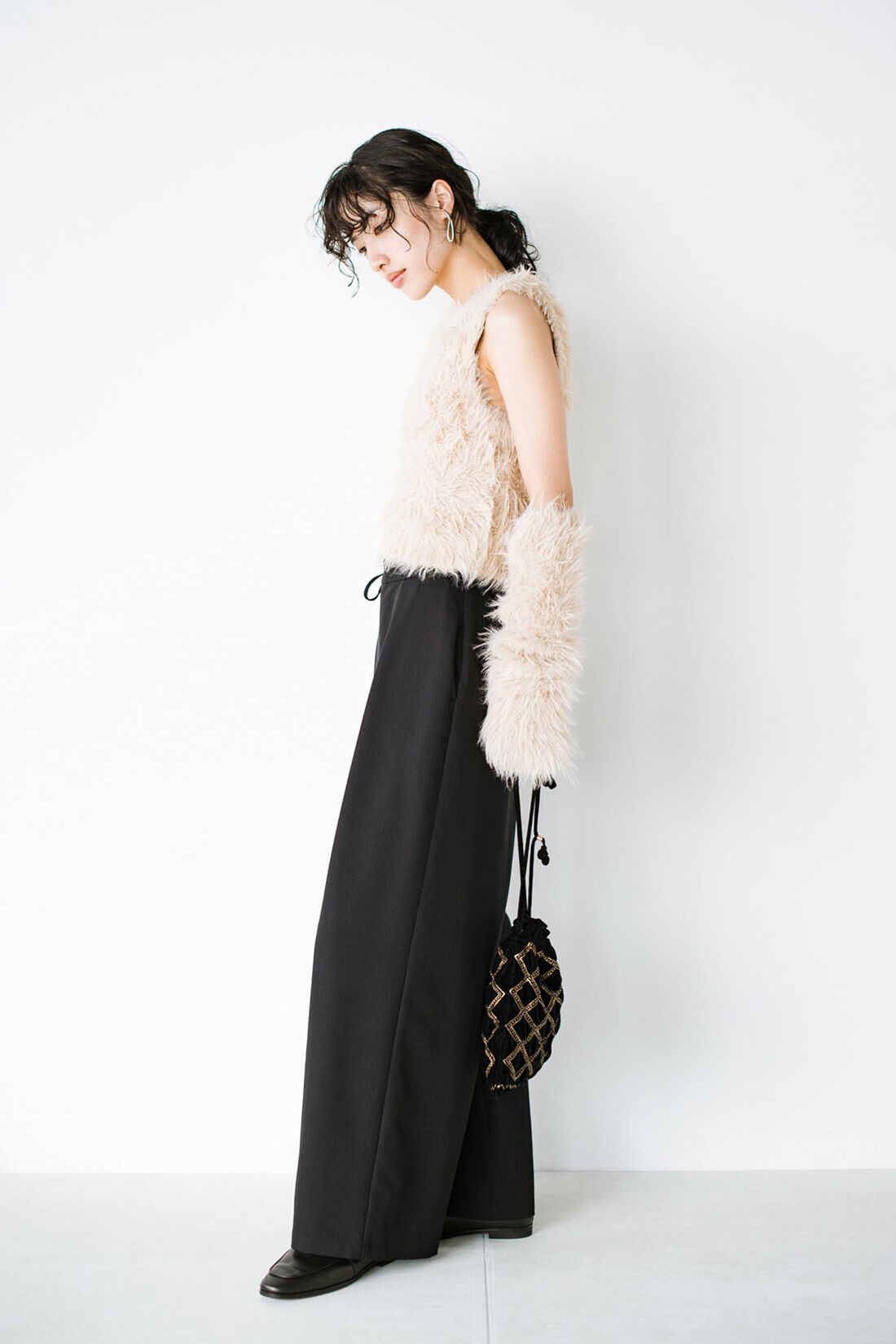 haco!|ｈａｃｏ！×ＮＯＫＩ 花をまとうコラボシリーズ【糸菊】ふわっふわのニット＆アームウォーマー