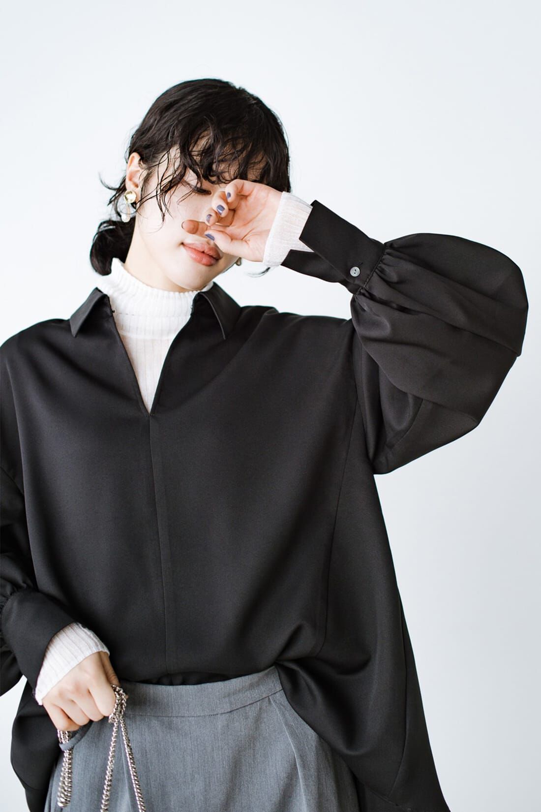 haco!|ｈａｃｏ！ ゆとりを手に、出かけよう！ゆるシルエットのボリュームスリーブブラウス〈ブラック〉