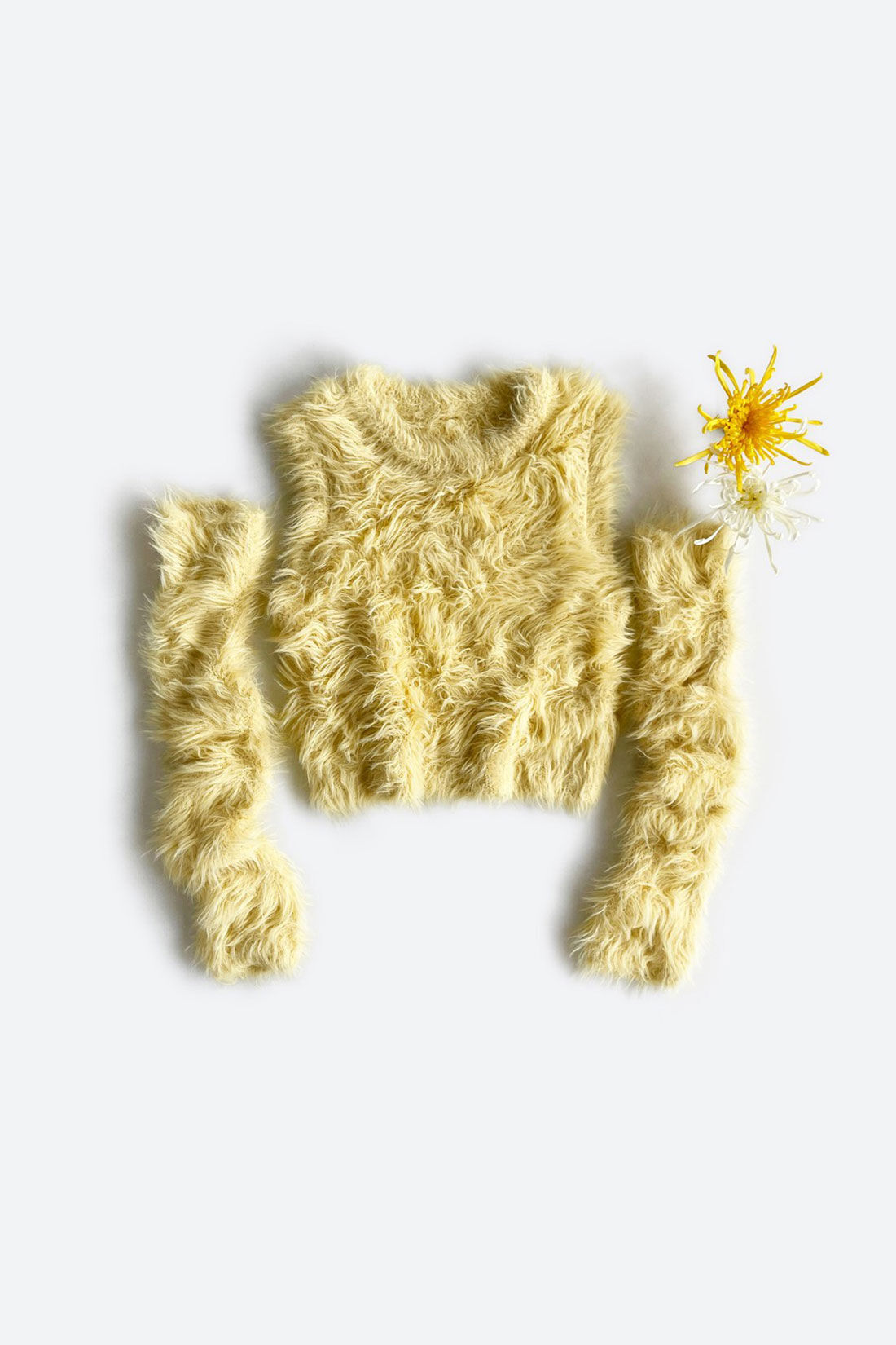 haco!|ｈａｃｏ！×ＮＯＫＩ 花をまとうコラボシリーズ【糸菊】ふわっふわのニット＆アームウォーマー