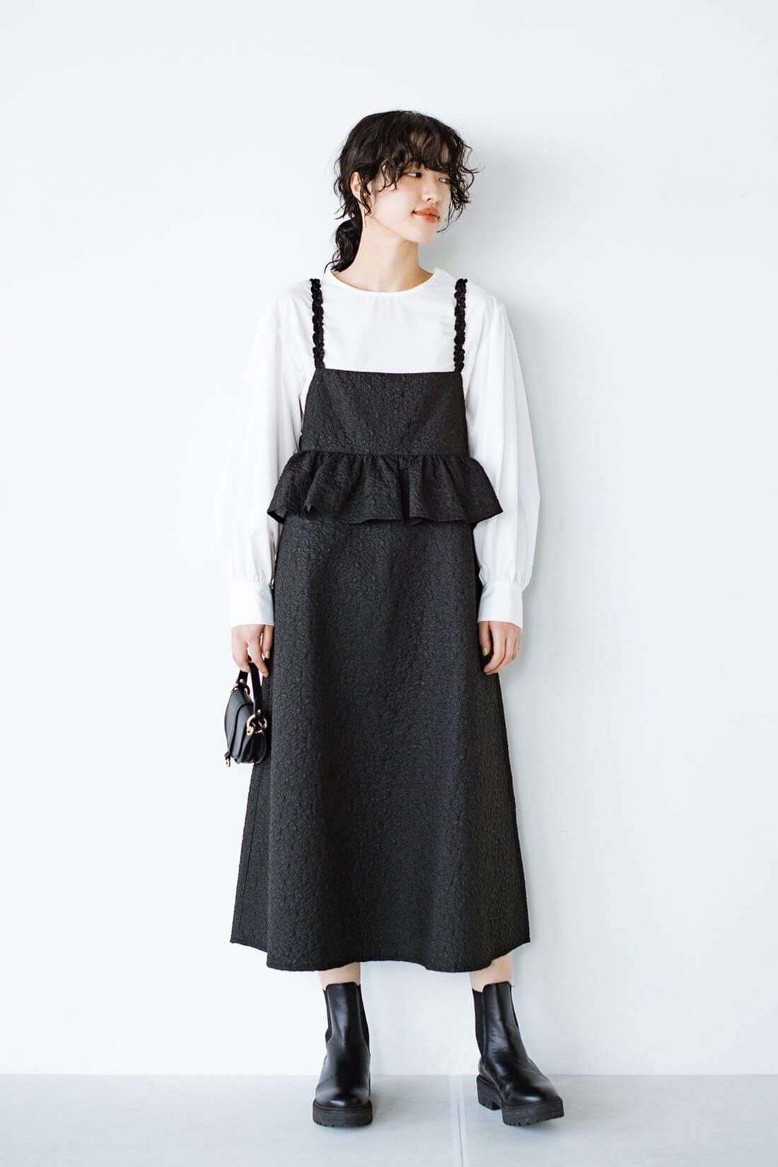 haco!|ｈａｃｏ！ お花が綺麗に咲いている奇跡を身にまとう ＯＮＥ−ＰＩＥＣＥ ｂｙ ＬＯＶＥ＆ＰＥＡＣＥ ＰＲＯＪＥＣＴ