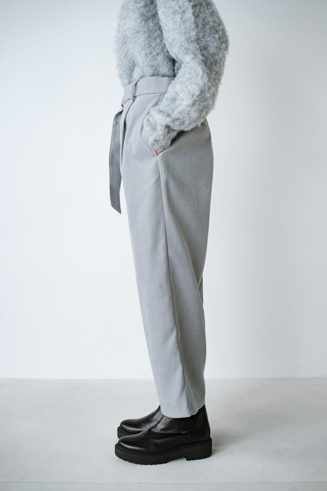 haco!|ＡＮＮＡ ＬＵＮＡ ピーチスキンベルト付きタックパンツ