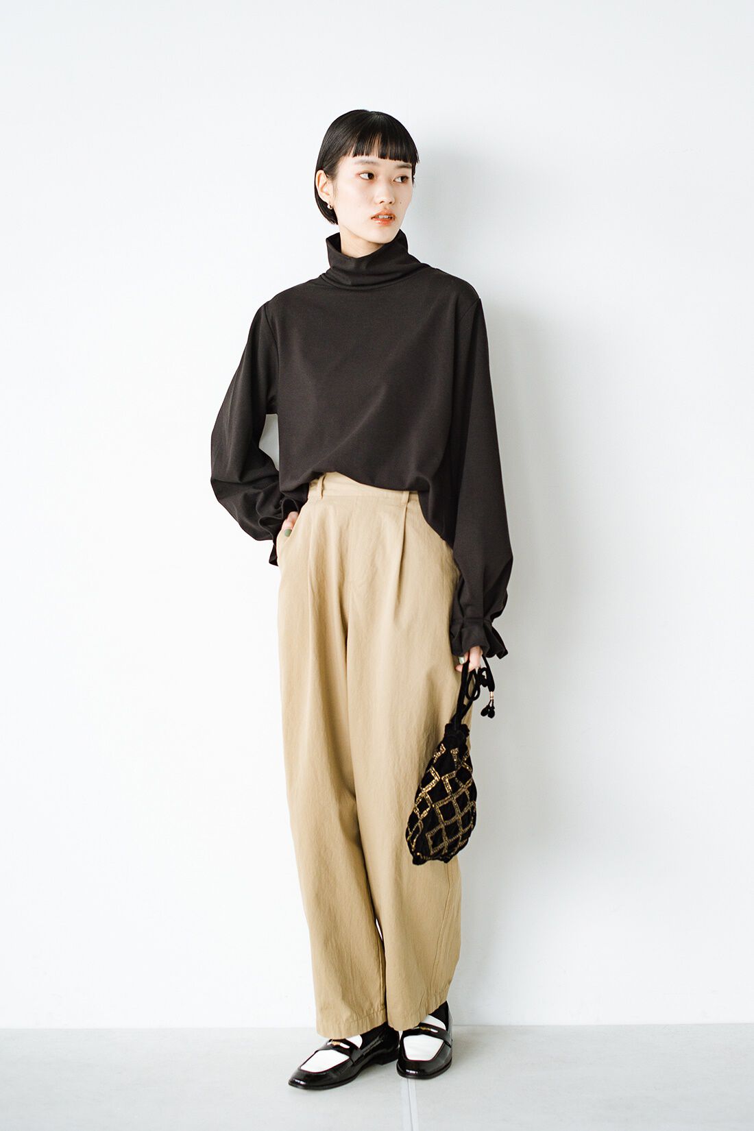 haco!|haco! 別注 refined works シルエットのかっこよさと楽ちんさに定評がある！ツイルテーパードパンツ