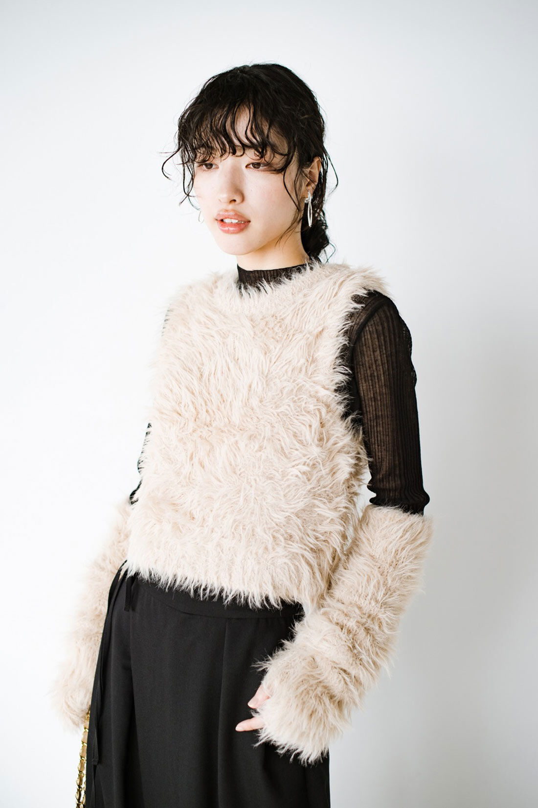 haco!|ｈａｃｏ！×ＮＯＫＩ 花をまとうコラボシリーズ【糸菊】ふわっふわのニット＆アームウォーマー