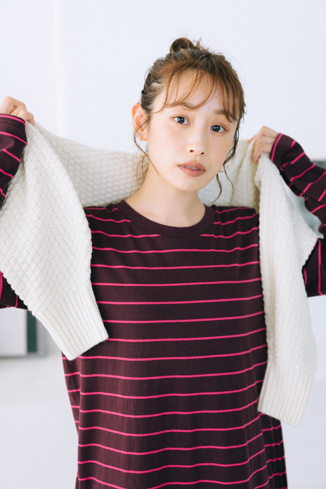 haco!|ｈａｃｏ！ 「リラックスしよ」とわたしに声かけたい日の気を抜きながら気を抜かないＴＷＯ−ＰＩＥＣＥ（１．ボーダーワンピース ２．ベスト）ｂｙ ＬＯＶＥ＆ＰＥＡＣＥ ＰＲＯＪＥＣＴ〈ブラウン×ピンク〉